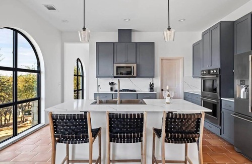 Spicewood Villa | Las Luces Village|Large Retreat|Pool|Hot tub