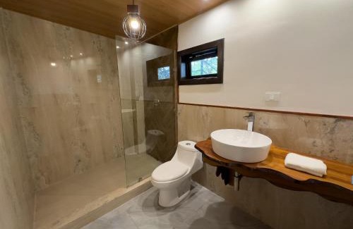 Flores Hotel | Las Luciernagas Hotel