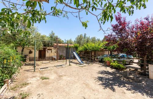Finana House | Las Paratas del Faz