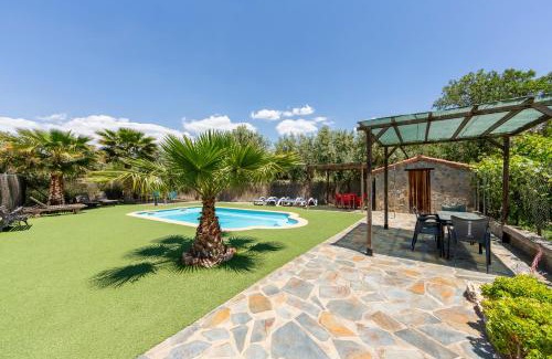 Finana House | Las Paratas del Faz