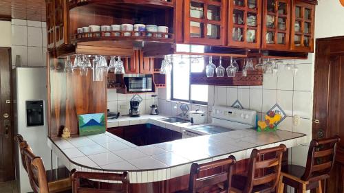 Monterrey Cabin | Las Pavitas Arenal Suites
