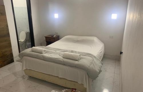 Luque House | Las Salinas Hostal