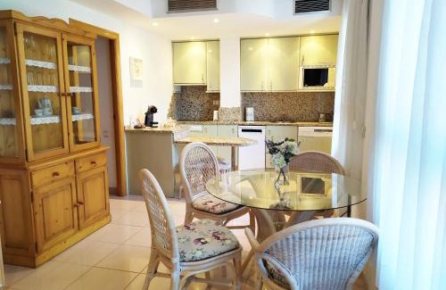 Ainsa Apartment | Las Tres Sorores