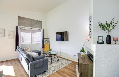 Spring Valley House | Las Vegas Home with Covered Patio about 5 Mi to Strip!
