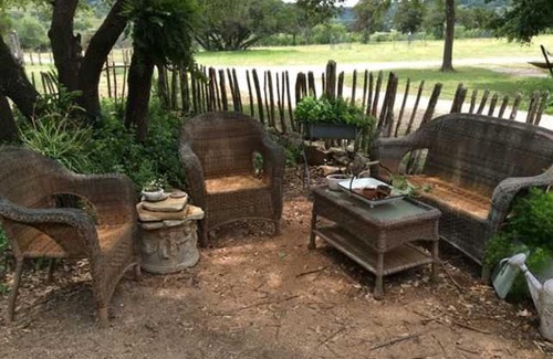Bandera Bed & Breakfast | Last Outpost - Sophie's Cottage
