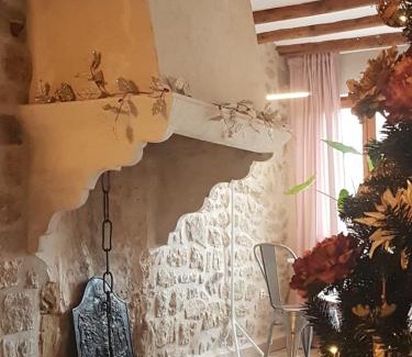 Valderrobres House | Lastias