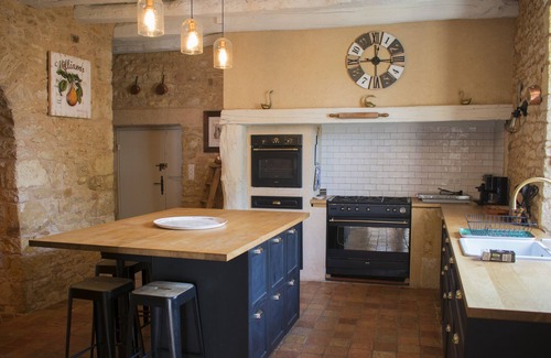 Sainte-Alvere House | Late 16th century manor house, Périgord Noir, in the heart of nature