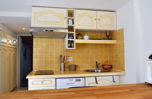 Albi Apartment | “L’atelier de grandpa d’Albi”, small studio with garage, near town center