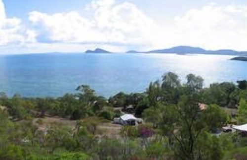 Hideaway Bay House | Latitude 20 Hideaway Bay