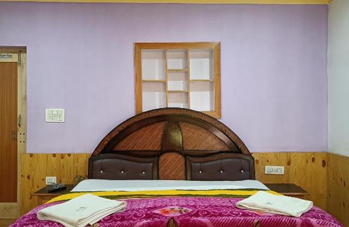 Hunder House | Latsas Ecolodge