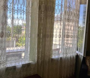 Kutaisi House | Latvji