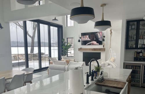 Lauderdale Lakes House | Lauderdale Lakes Waterfront Home Docks On Both Sides -Amazing Sunrises & Sunsets