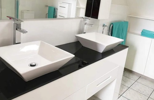 Rosevears Other | Launceston 6-8 Bedrooms Signature Manor Waterview Rosevears