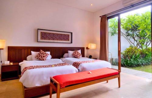 Keramas Villa | Laura 2 BR Beachfront Villa JU29