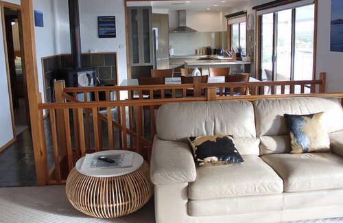 Lake Wangary House | Laura's Place with scenic views of the Bay from upstairs and downstairs