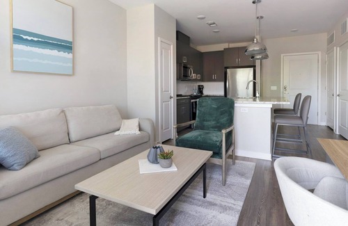 Huntsville Apartment | Laurel 1BD 4 - One Bedroom Apartment, Sleeps 2