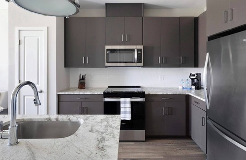 Huntsville Apartment | Laurel 1BD 4 - One Bedroom Apartment, Sleeps 2