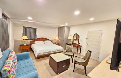 Ruifang House | Laurel B&B