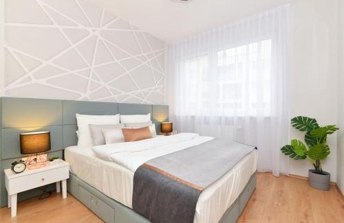 Angyalfold Apartment | Laurel Bay Apartment