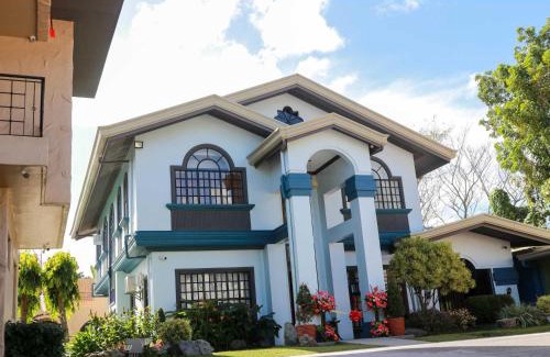 Santo Tomas Hotel | Laurel Heritage Resort and Spa