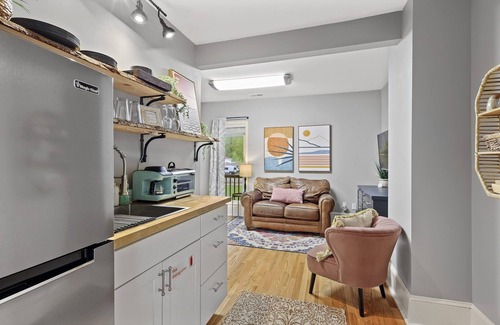 Damascus Apartment | Laurel Suite - Heart of Damascusn