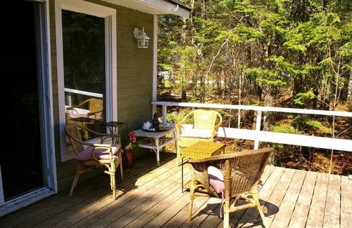 Les Pays-d'en-Haut Regional County Municipality Cottage | Laurentian getaway