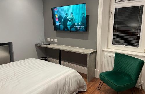 Falkirk Hotel | Laurieston Inn