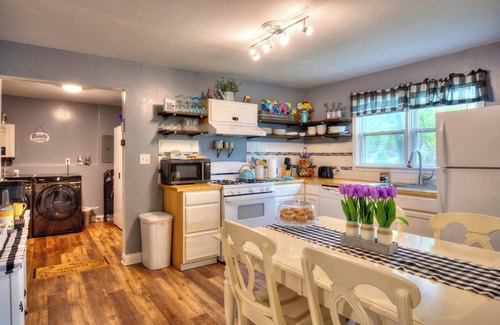 Gary House | Laurna Dune