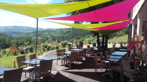 Montrodat Bed & Breakfast | Lauz'oustal