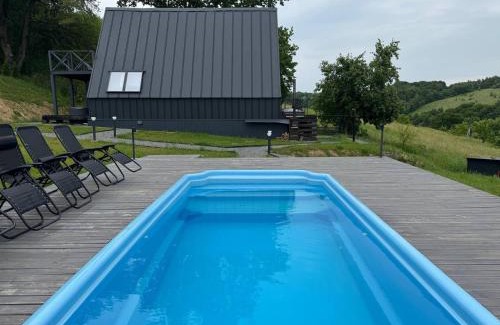 Vinnichki Ski Chalet | Lav inn