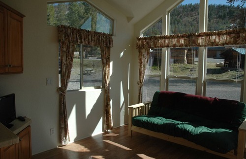 Dubois Hotel | Lava Mountain Lodge