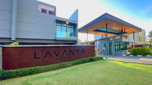 Pantai Tengah Villa | LAVANYA Private Pool Villa Residence 2 Floors @ Pantai Cenang.