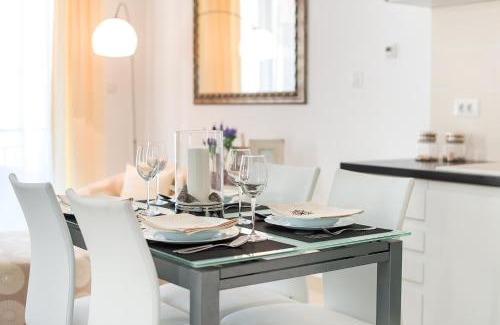 Donji Morinj Apartment | Lavender Bay Apartment C22
