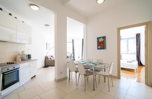 Donji Morinj Apartment | Lavender Bay C04