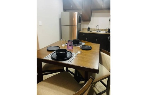 Edinburg Apartment | Lavender home: King & Queen