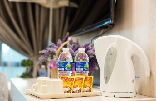 Bandar Baru Permas Jaya Hotel | Lavender Inn Permas Jaya