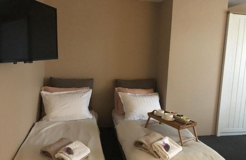 Pernik Apartment | Lavender Suite