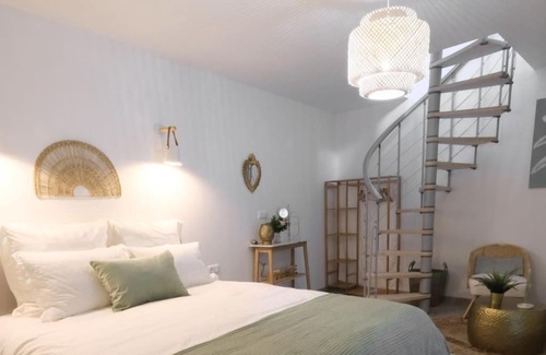 Moret-sur-Loing Apartment | Lavilla dorée