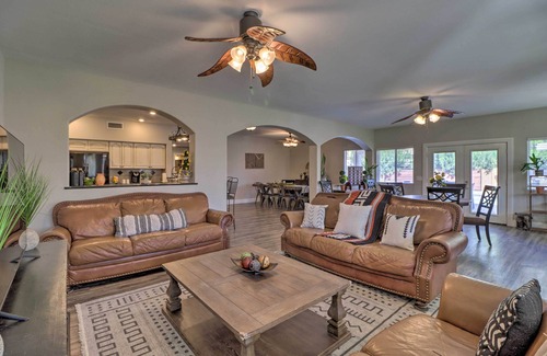 Las Vistas House | Lavish Family Escape w/Game Room in Avondale!