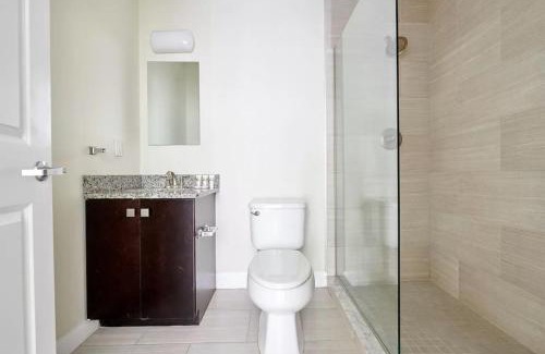 Boston Financial District Apartment | Lavish FIDI 2br 2ba Close to everything