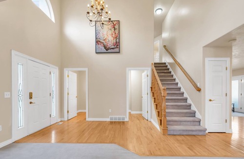 Millcreek House | Lavish & Luxurious 3BR Home in Salt Lake City