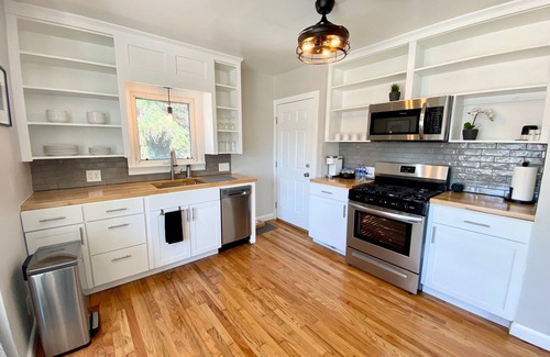Cheyenne Apartment | Lavish Luxury in a Lush Locale - No Cleaning Fee!