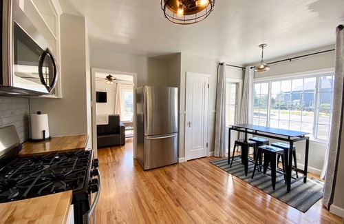 Cheyenne Apartment | Lavish Luxury in a Lush Locale - No Cleaning Fee!