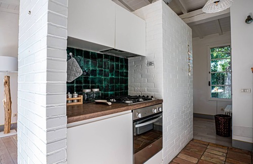 Ostra Vetere Villa | Lavish retreat with private pool & jacuzzi