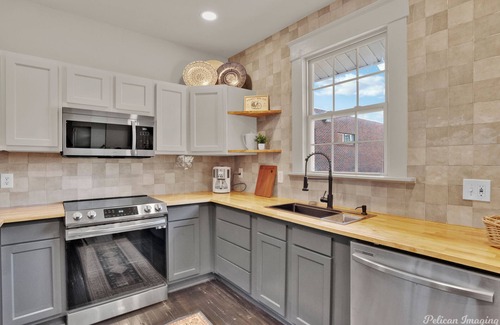 Highland Historic District House | Lavish, Stylish, Gorgeous Home