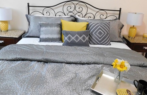 Summertown Bed & Breakfast | Lawrence Village Bed and Breakfast