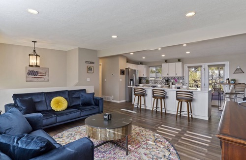Layton House | *Layton 4 Bed Home, Minutes to Hill AFB, Lagoon, Ski Hills