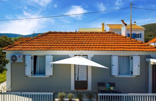 Karavomylos House | Lazarus Private House