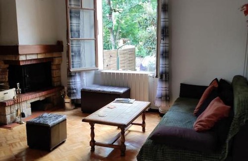 Tarascon-sur-Ariege House | Lazozota