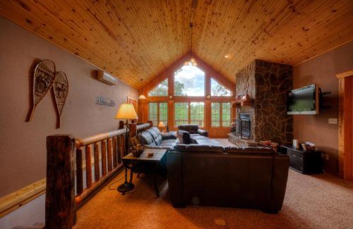 Deadwood House | Lazy Bear Lodge
